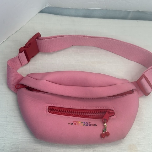 Marc Jacobs Pink Perfect Pride Fanny Pack Bag - Picture 10 of 10